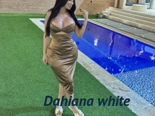 Dahiana_white