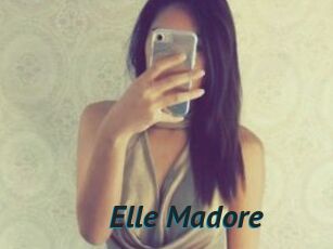 Elle_Madore