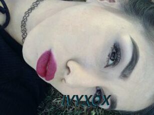 IVY_XOX