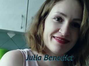 Julia_Benedict