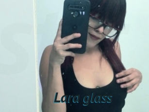 Lara_glass