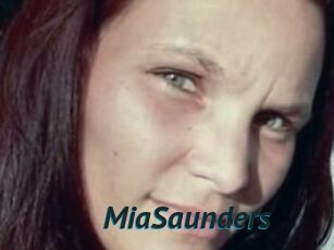 MiaSaunders