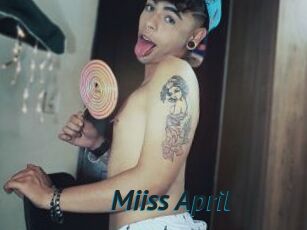 Miiss_April