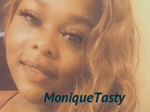 MoniqueTasty