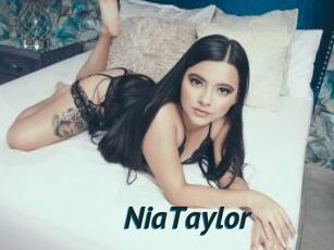 NiaTaylor