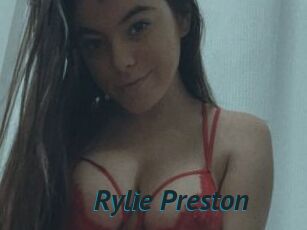 Rylie_Preston