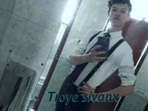 Troye_sivanx