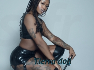 Tierra_doll