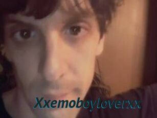 Xxemoboyloverxx